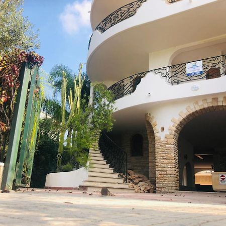 سانت إيزيدورو Villa Gaudi المظهر الخارجي الصورة