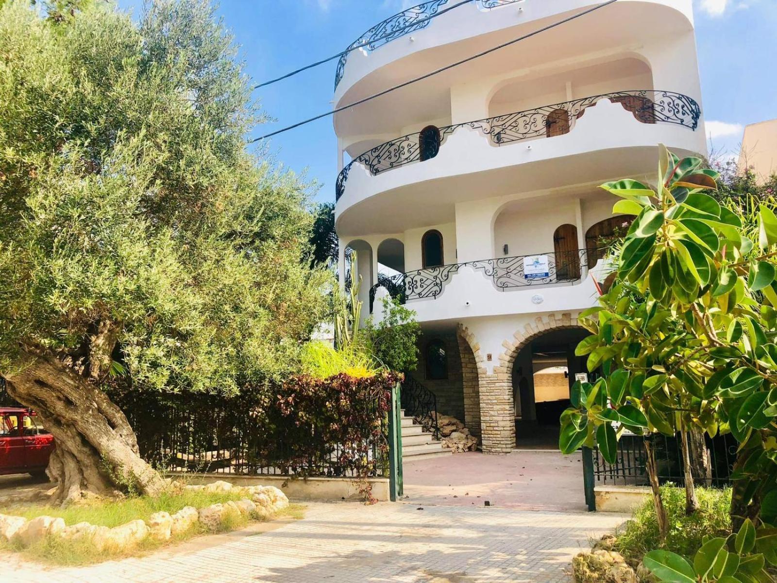 سانت إيزيدورو Villa Gaudi المظهر الخارجي الصورة