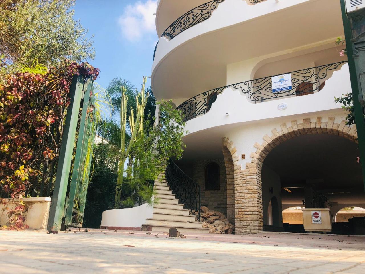 سانت إيزيدورو Villa Gaudi المظهر الخارجي الصورة